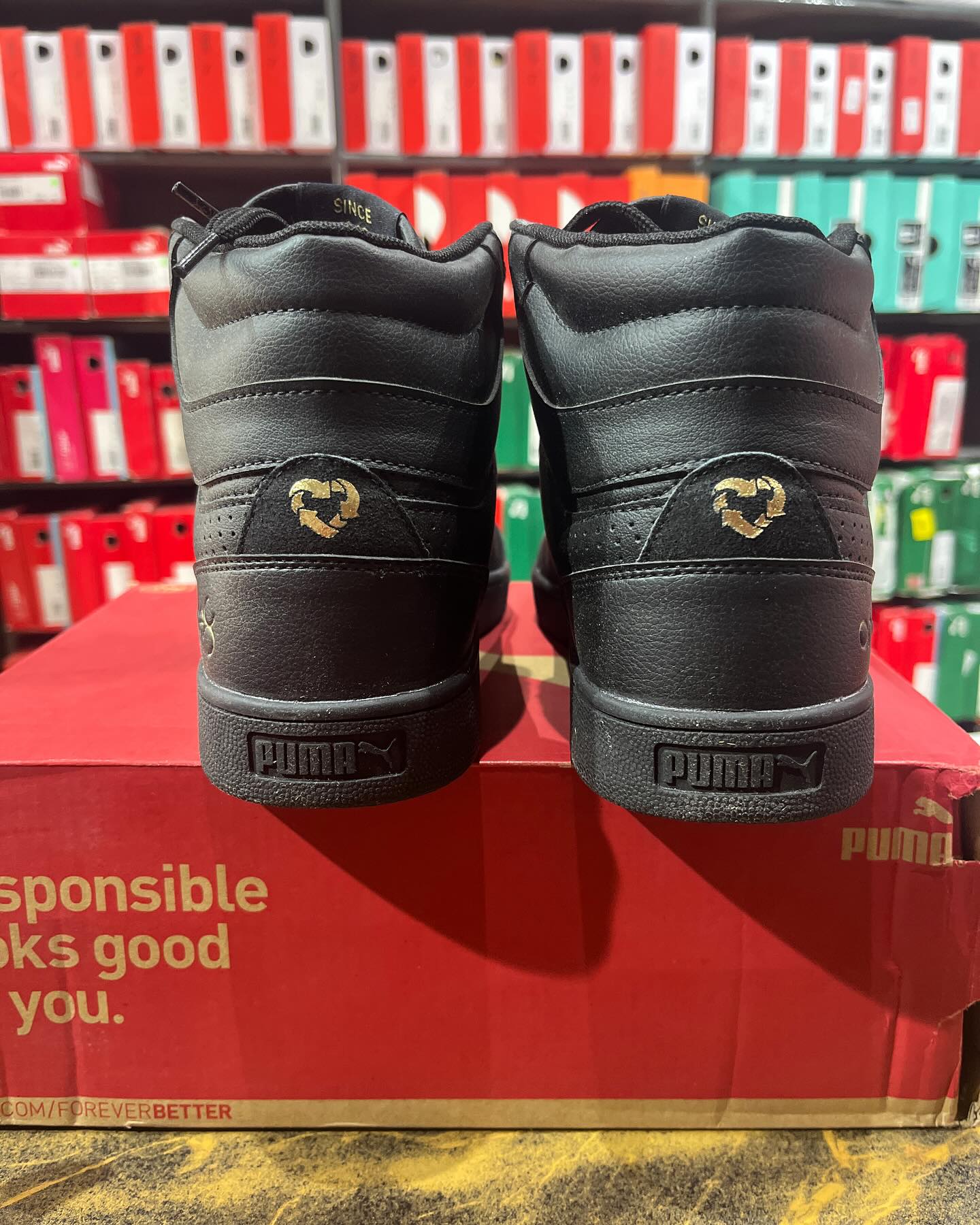 Puma x One8 Shuffle Mid Black - Smart Khareed